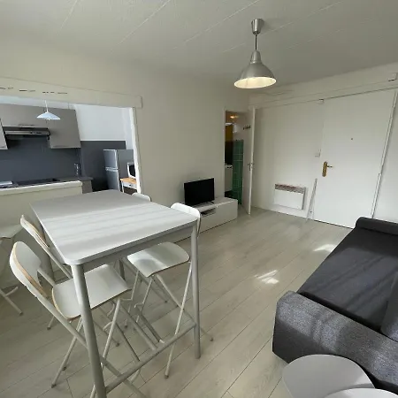 Apartment Stade Velodrome/metro Centre Marseille