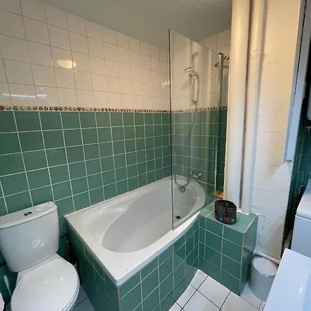 Stade Velodrome/metro Centre Apartment Marseille